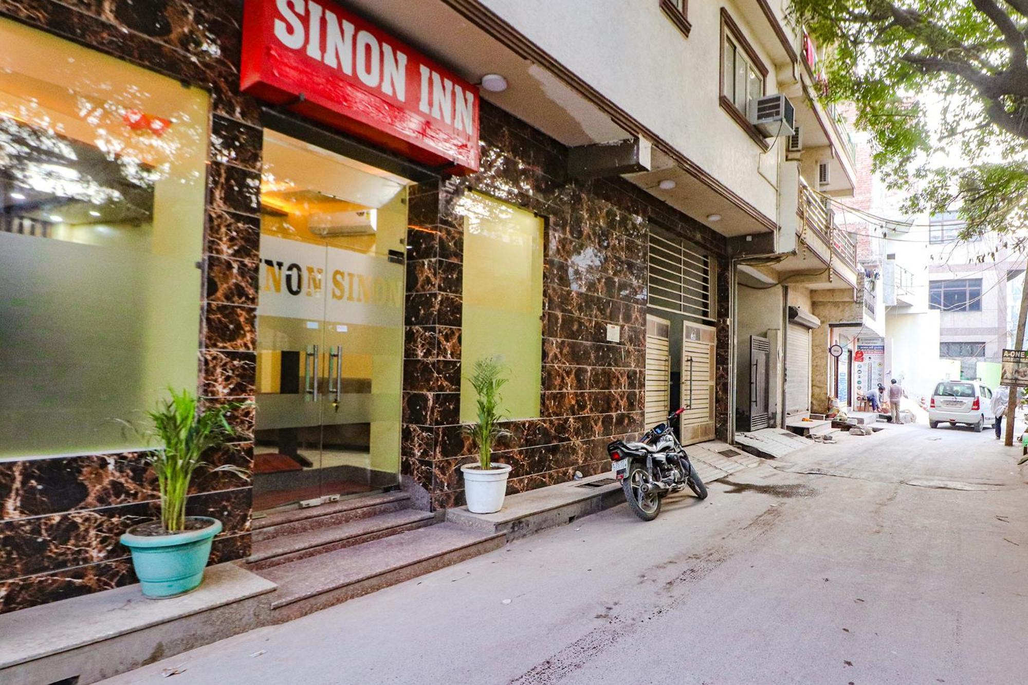 Fabexpress Sinon Hotell New Delhi Exteriör bild
